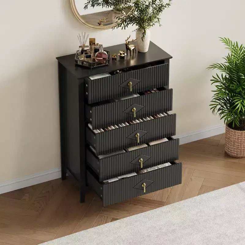 Commode Blanche Cannelée pour Chambre, Tour de Rangement Haute de 43 po avec 5 Tiroirs, Commode Moderne, Unité de Rangement pour Placard, Entrée