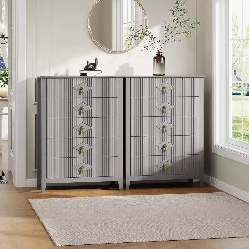 Commode Blanche Cannelée pour Chambre, Tour de Rangement Haute de 43 po avec 5 Tiroirs, Commode Moderne, Unité de Rangement pour Placard, Entrée